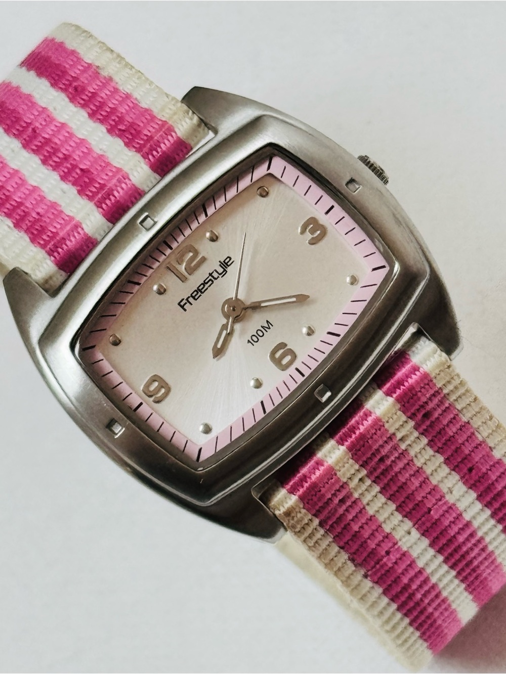 Freestyle School Shark Womens Vintage Inspired Watch Silver Stainless Pink 52917
